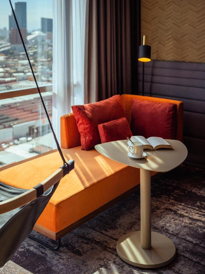 Novotel Mexico City Toreo Екстер'єр фото